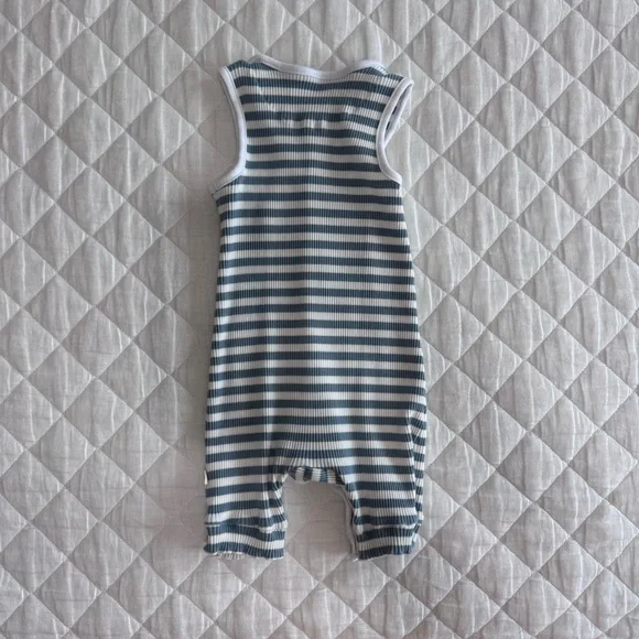 Me + Henry- Striped Sleeveless Baby Romper - Picture 3 of 4